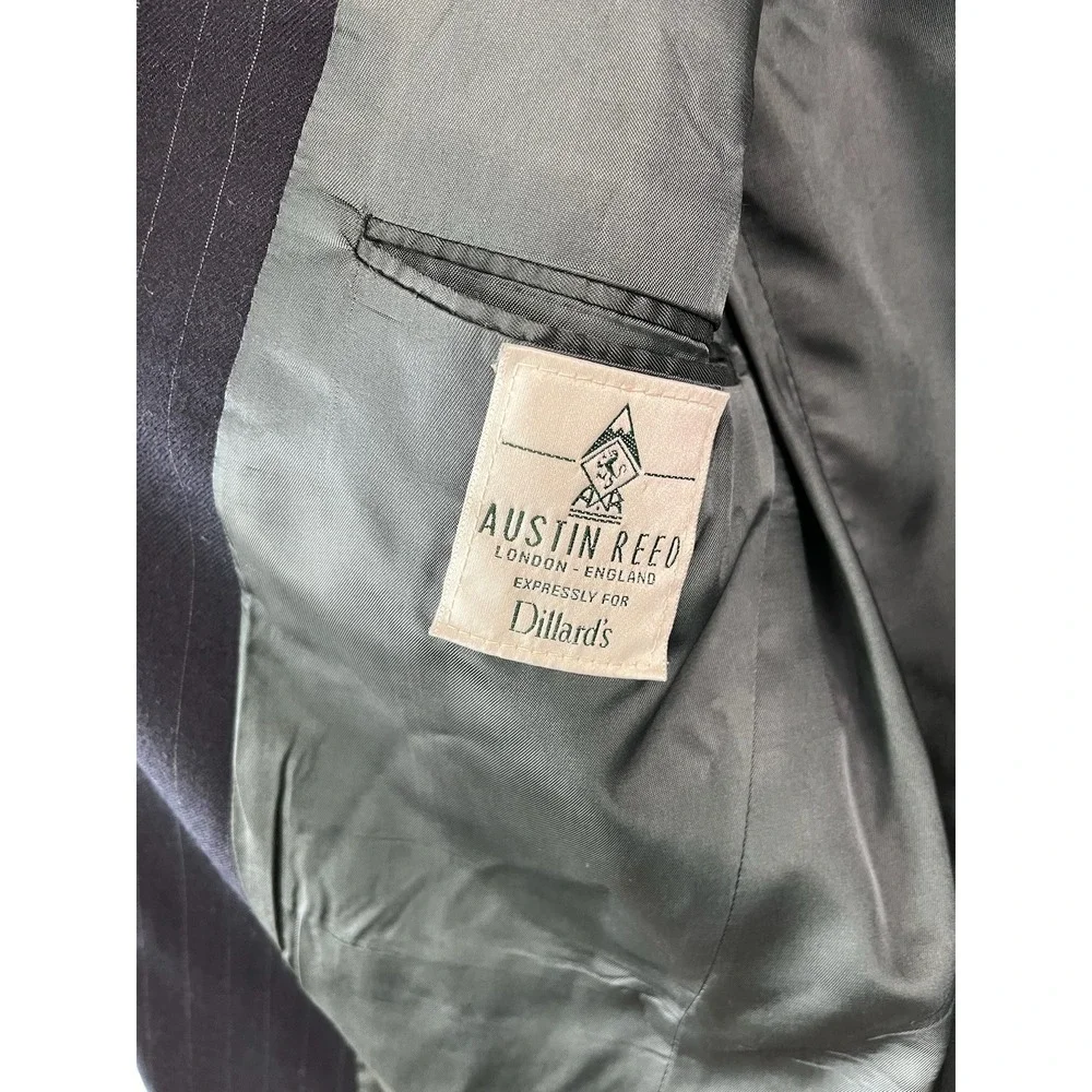 Austin Reed London Blazer Mens 41R Navy Blue Pinstripe‎ Wool Sport Coat EUC